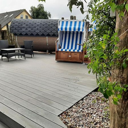 רוסטוק Landhotel Ostseetraum & Fewo מראה חיצוני תמונה