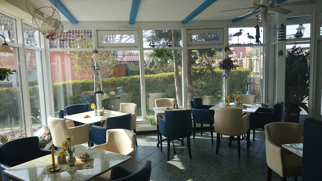 רוסטוק Landhotel Ostseetraum & Fewo מראה חיצוני תמונה