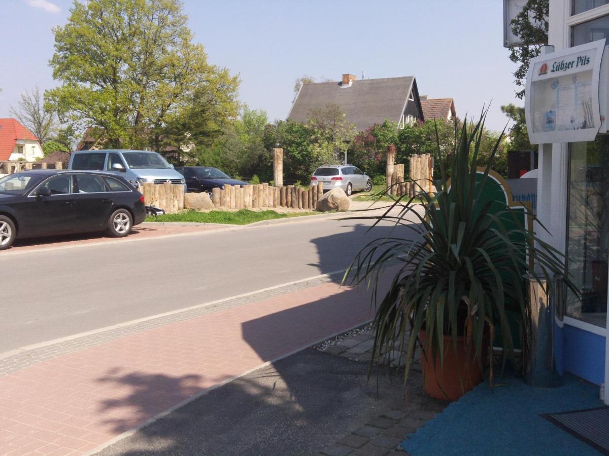 רוסטוק Landhotel Ostseetraum & Fewo מראה חיצוני תמונה