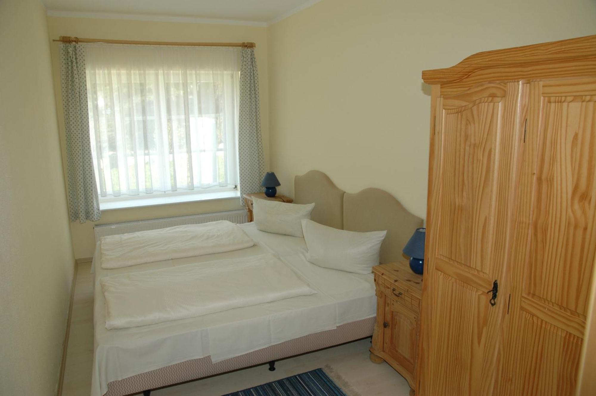 רוסטוק Landhotel Ostseetraum & Fewo מראה חיצוני תמונה
